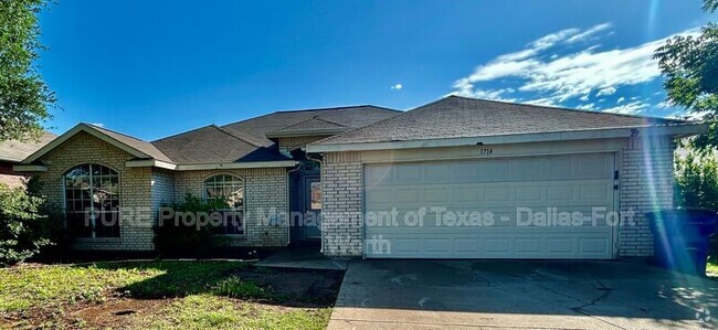 Building Photo - 1714 Ryanfeld Dr Rental