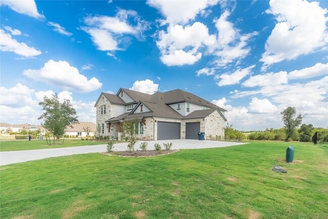 Photo - 301 Northcrest Dr