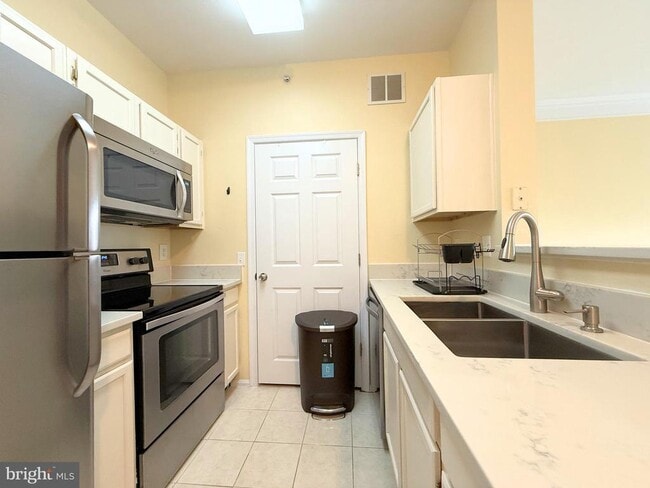 Photo - 1580 Spring Gate Dr. Unit 4415