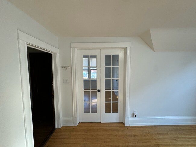 Photo - 1826 Pierce St NE Unit 2