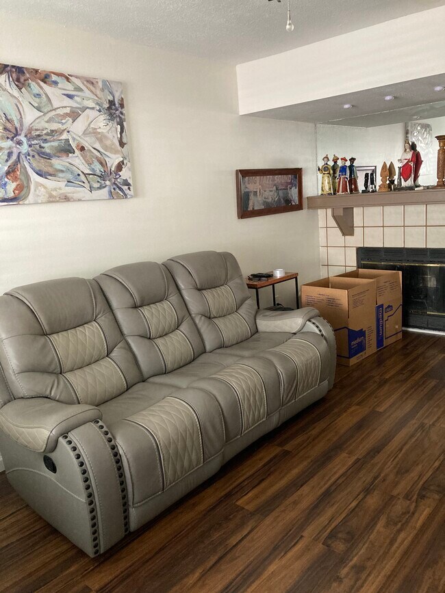 Photo - 7618 Colonial Ct