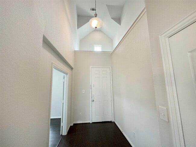 Photo - 23610 Carducci Dr