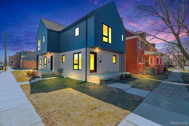 Building Photo - 112 Mt Vernon St Rental