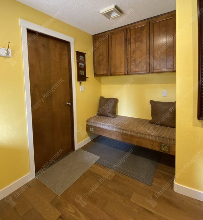 Photo - Spacious 2 BR Bend Home in Forested Cul-de...