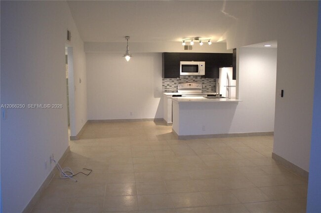 Building Photo - 2826 S University Dr Unit 3203
