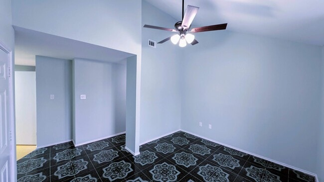 Photo - 1001 Market St Unidad 3