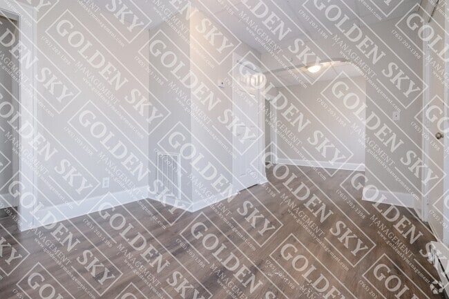 Building Photo - 1807 H Ave Rental