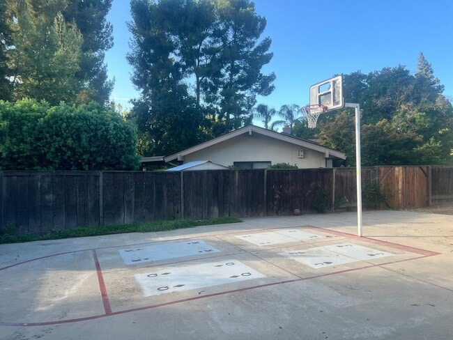 Photo - 3216 W Tenaya Way