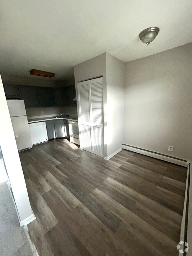 Building Photo - 403 S Main St Unit H201 Rental