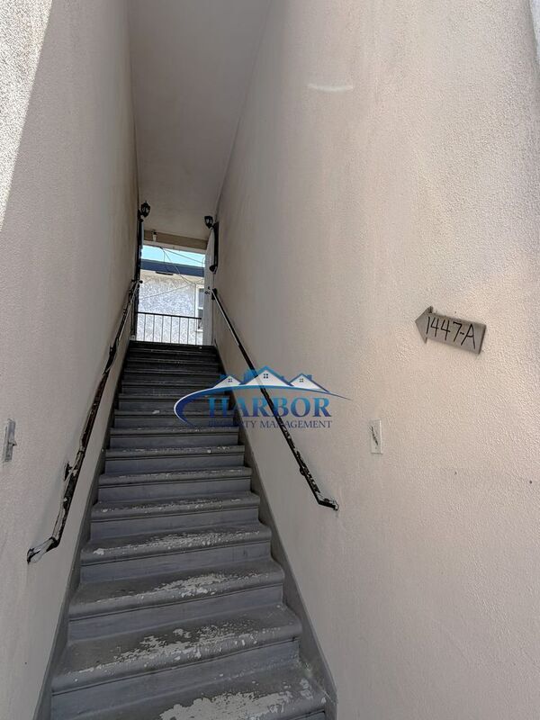 Photo - 1447 Wilmington Blvd Unidad 1447 A