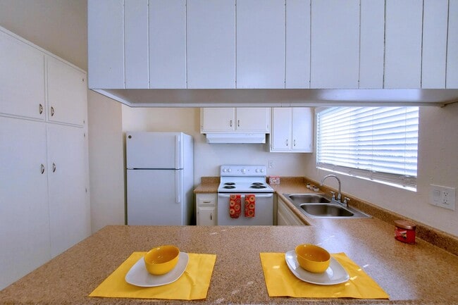 Photo - La Mesa Spring Gardens