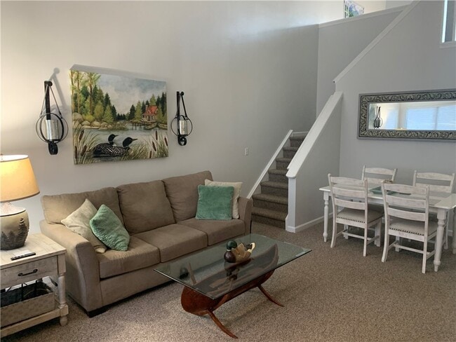 Photo - 115 Harbor Lights Dr