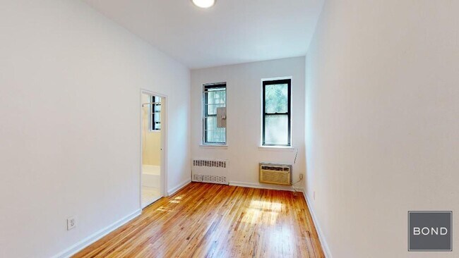 Building Photo - 304 E 90th St Unit 3B Rental