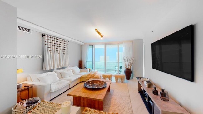 Building Photo - 7000 Island Blvd Unit 1808