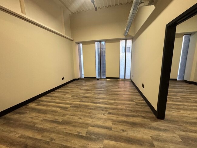 Photo - 200 W College Ave Unit 306