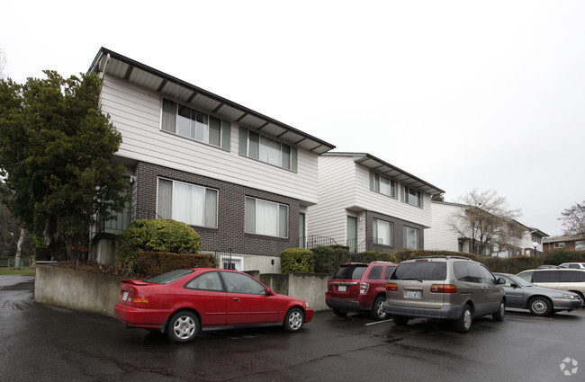 Building Photo - Town Terrace Apartments