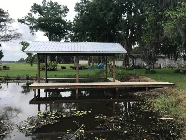 Photo - 413 Buddy Ave