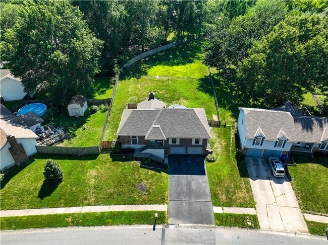 Photo - Coming soon! Newly Renovated SF in Liberty