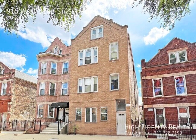 Building Photo - 915 W 32nd St Unit 1R