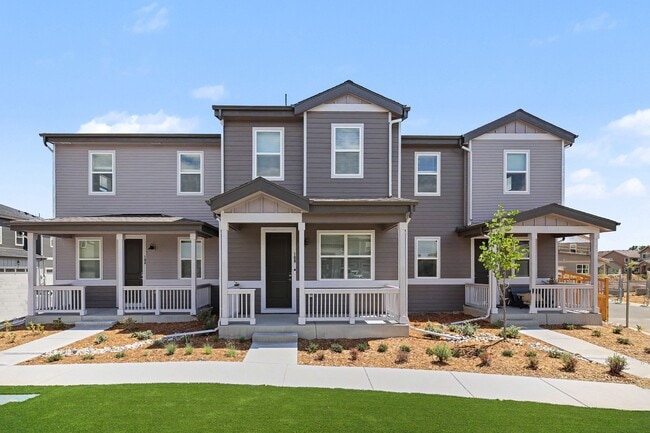 Three- and four- bedroom townhomes for rent