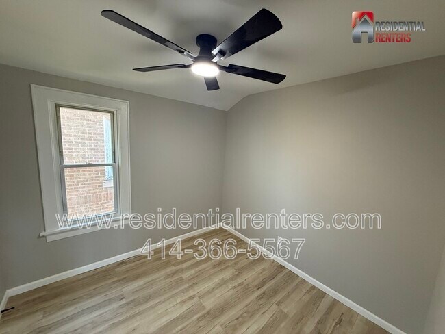 3351 N 6th St Unidad Upper