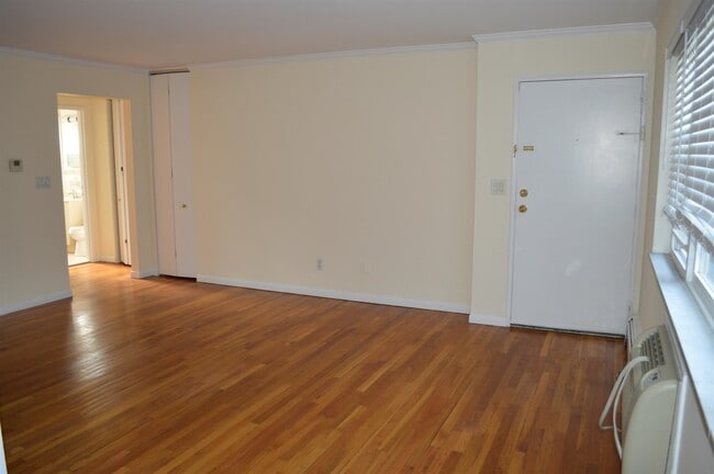 Photo - 420 Sheridan Pl