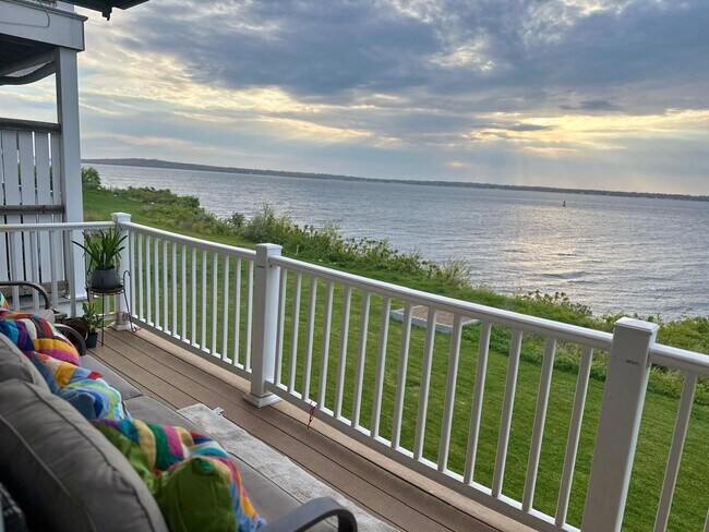 271 Draper St Unit 2