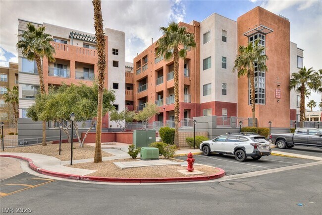51 E Agate Ave Unit 304
