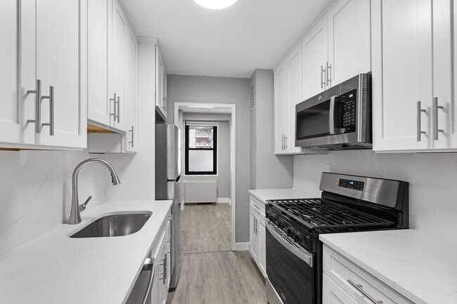 Photo - 201 Saint Pauls Ave Unit 1J