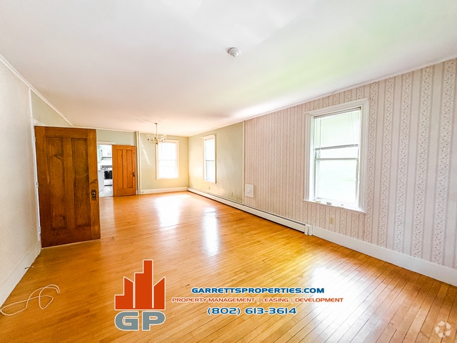 Building Photo - 203 S Main St Rental