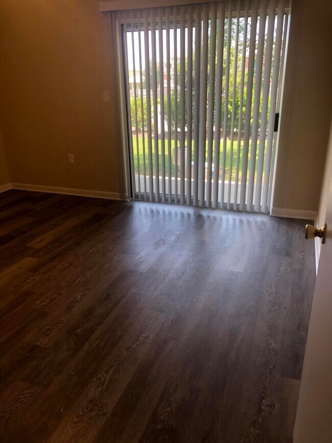 Photo - 502 Channel Marker St Unit 9