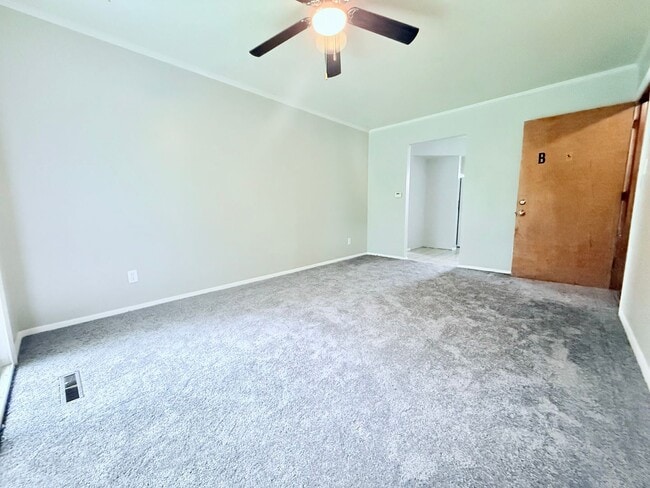 Photo - 238 Palmer Dr Unit B