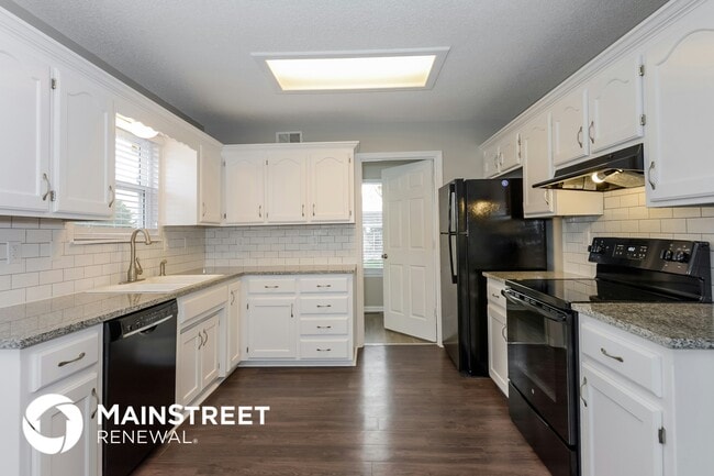 Photo - 410 N Cheyenne Dr