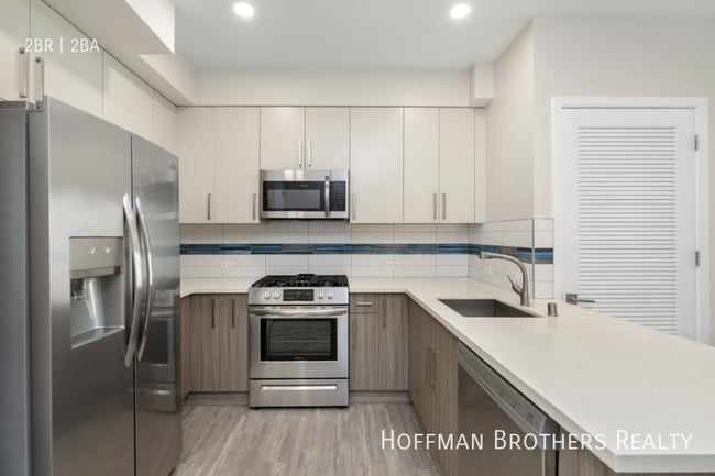 Building Photo - 5550 Bonner Ave