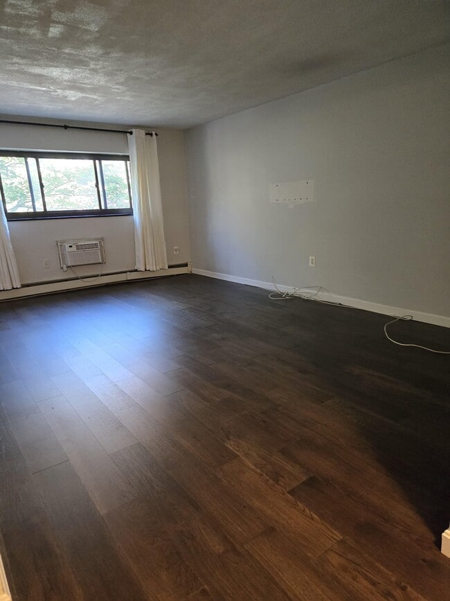 Photo - 15 Walbridge St Unit 23
