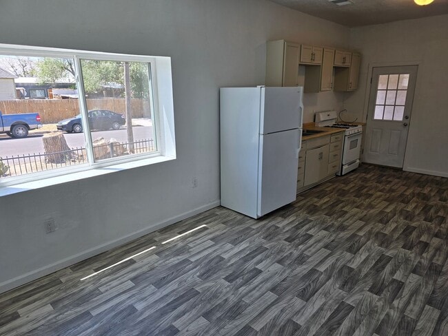 Photo - 1121 Walter St SE Unit B