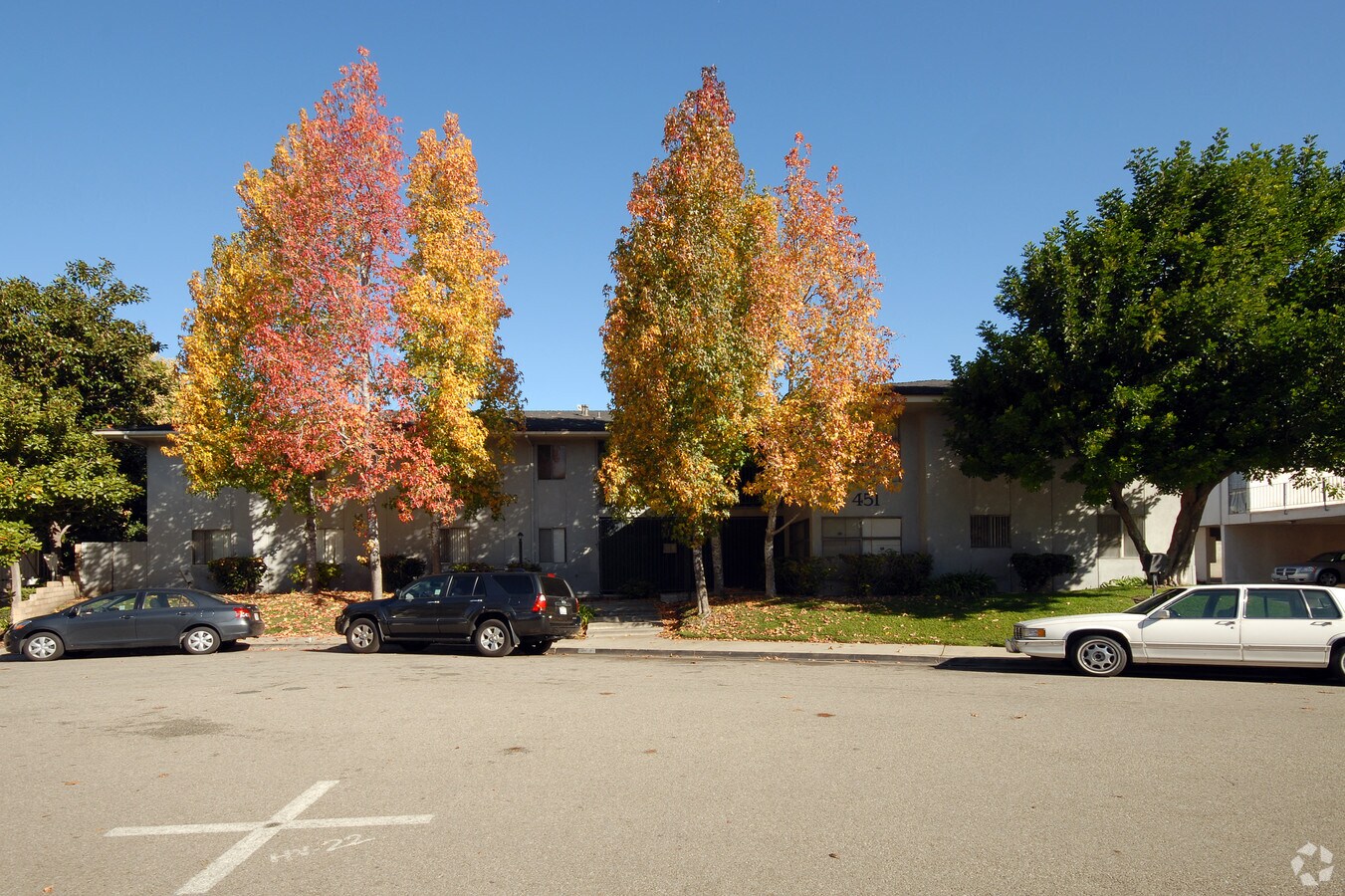 Photo - Anderwood Court