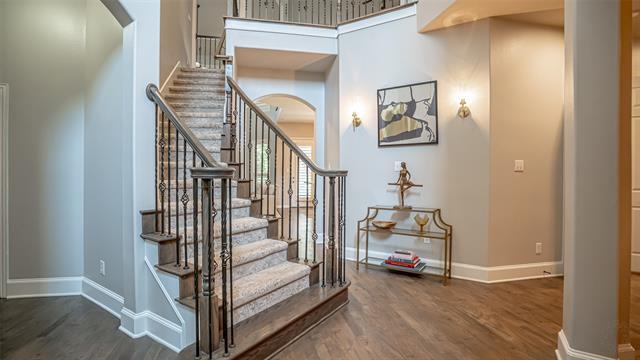 Photo - 6067 Chippewa Trail