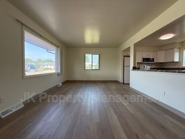 Photo - 236 21st Ave NW Rental