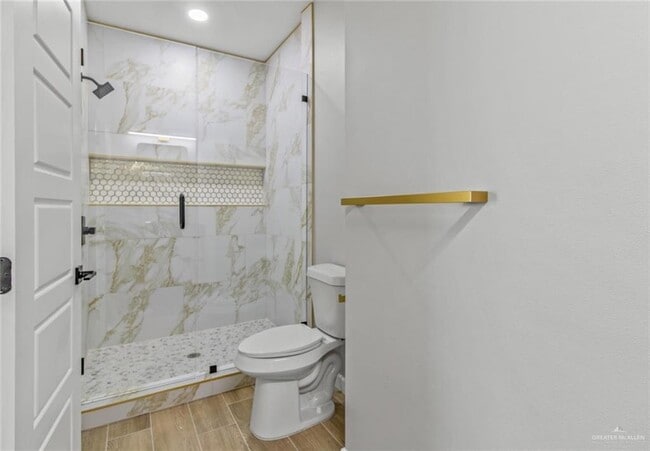 Photo - 7 San Jose Dr Unit 4