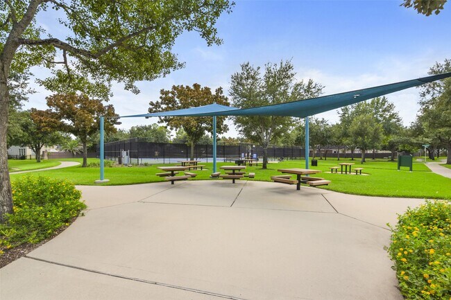 Photo - 21131 Beech Landing Ln