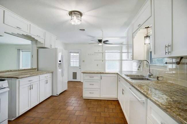 Photo - 3807 Murworth Dr