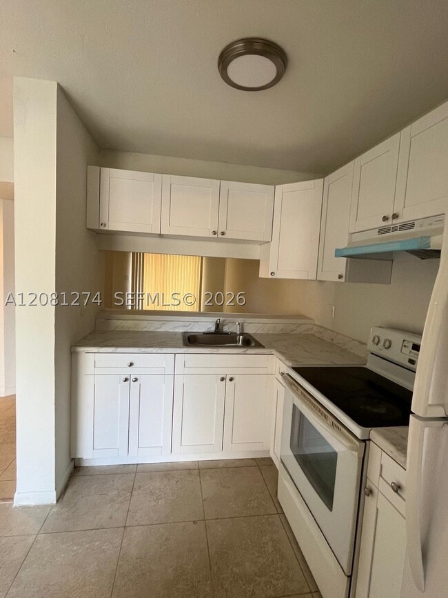 Photo - 4178 Lakeside Dr Unit 4178