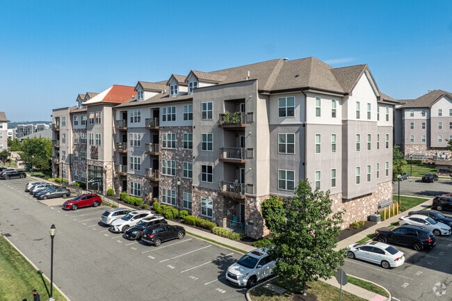 Photo - Grove Crossing