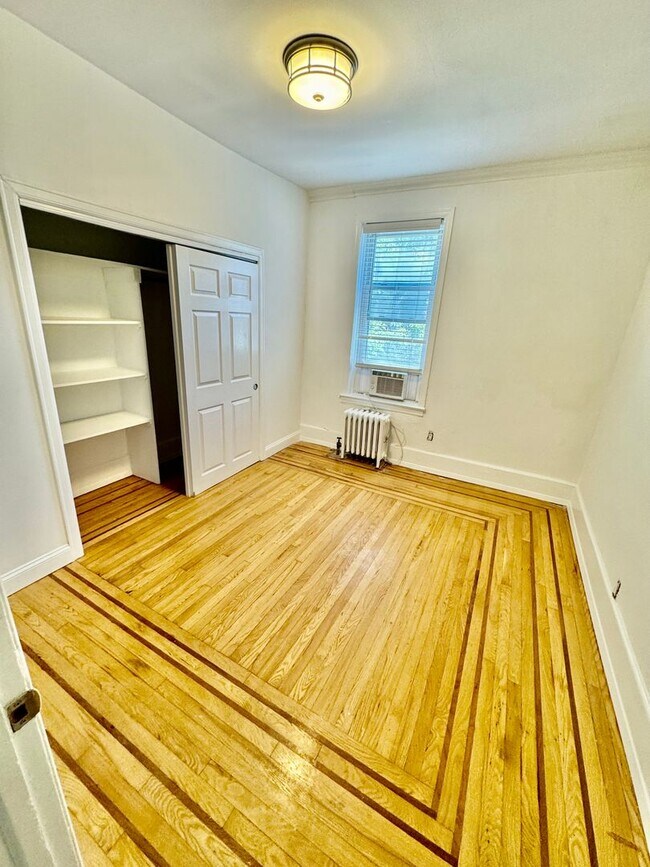 Photo - 2423 Cambreleng Ave Unidad 2A