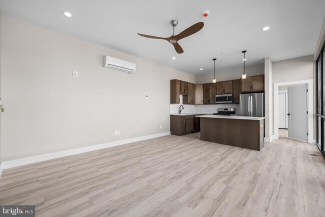 Photo - 400 S Conkling St Unidad #5