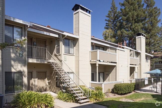 Photo - Summer Place Apartments