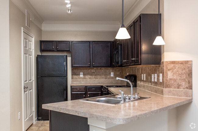 1 Br, Kitchen - Waterstone