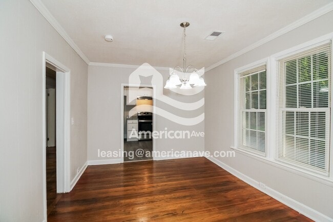 Photo - 1213 Campbell St