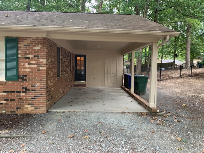 Photo - 720 Clarion Dr